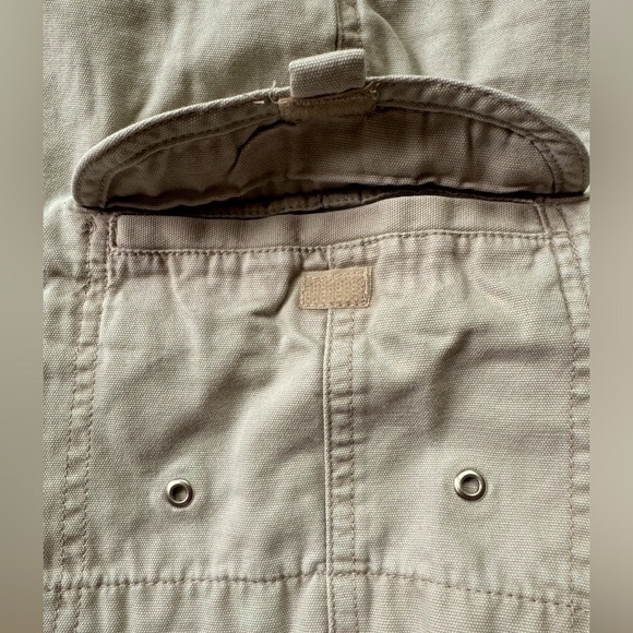 The North Face At Ease Cotton 3” Inseam Cargo Shorts. Women’s Size 10. Khaki. - Picture 3 of 7